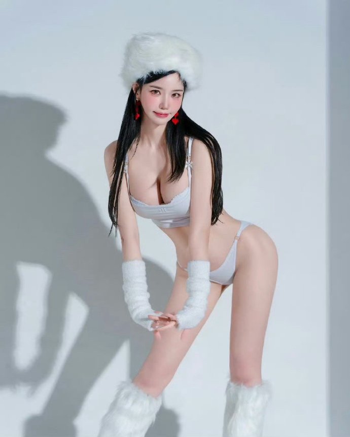 清晨也能隐私可控 · 传记